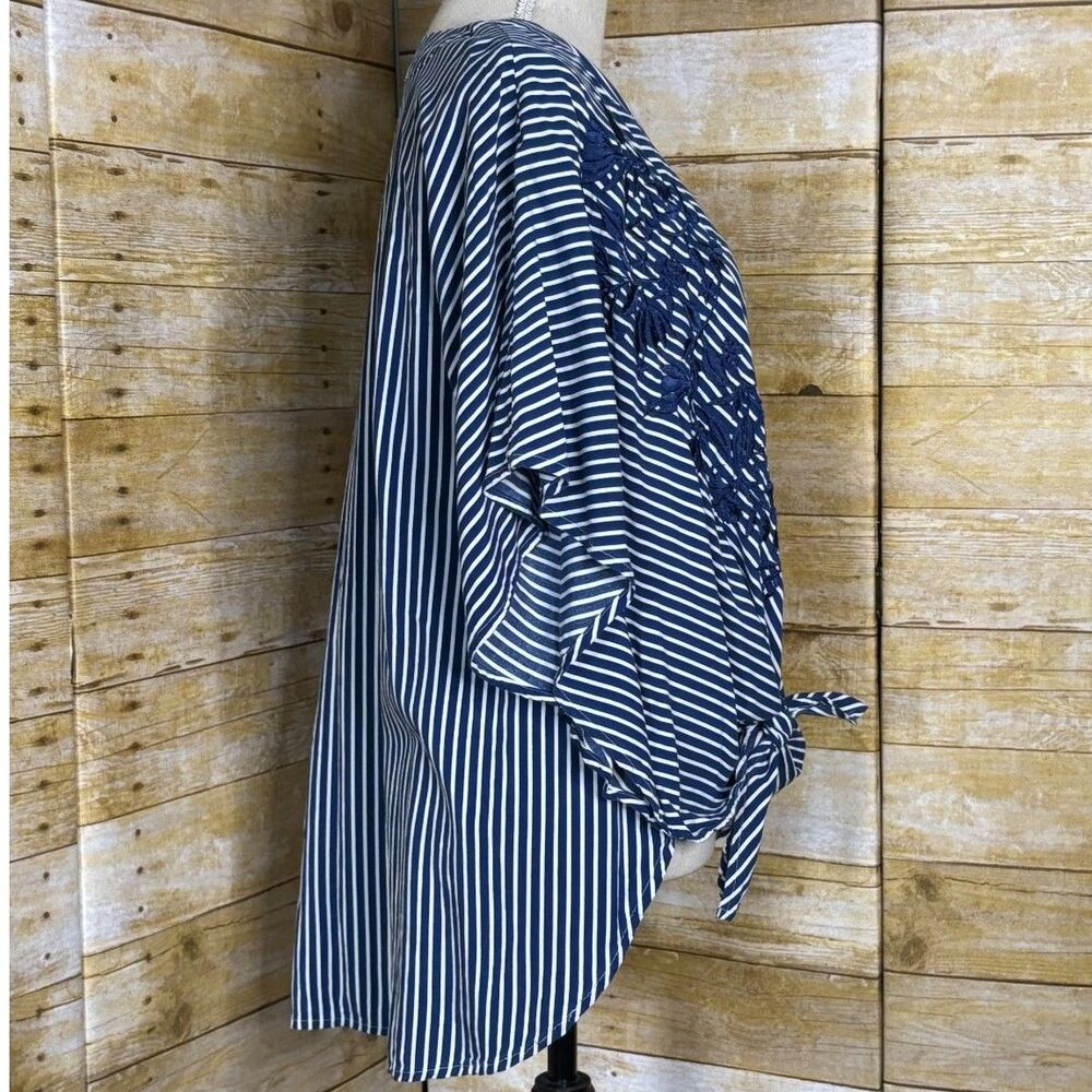 CHICO'S TIE FRONT HIGH LOW STRIPED FLORAL EMBROIDERED NOTCH NECK BATWING BLOUSE - Picture 4 of 5